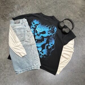 Liquid Blue Blue Skull Pile Graphic T-Shirt Mens 2XL Black Y2K‎ Skater Grunge